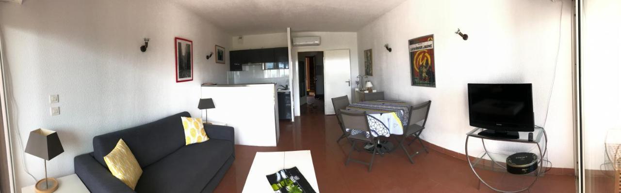 Grand Studio Route Des Sanguinaires Tres Belle Vue Mer Apartman Ajaccio  Kültér fotó