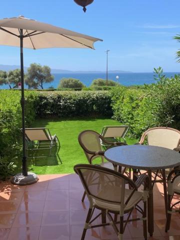 Grand Studio Route Des Sanguinaires Tres Belle Vue Mer Apartman Ajaccio  Kültér fotó